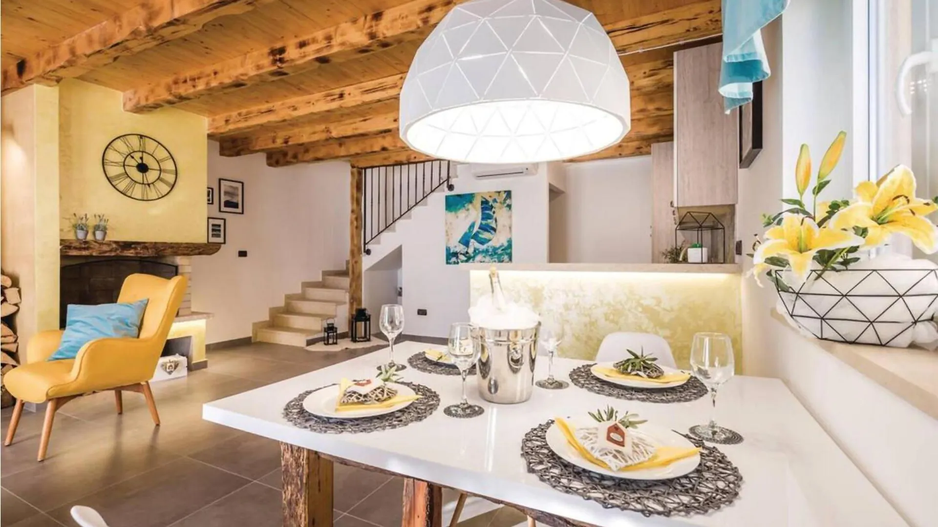 2 Bedroom Amazing Home In Moscenicka Draga Holiday home